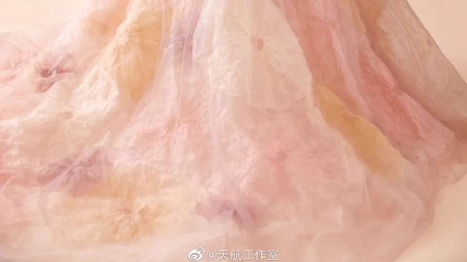 91视频在线视频、糖心cos视频大赛、mrds入口:转场与字幕视频观察|调色1v3视频学习播放预览封面